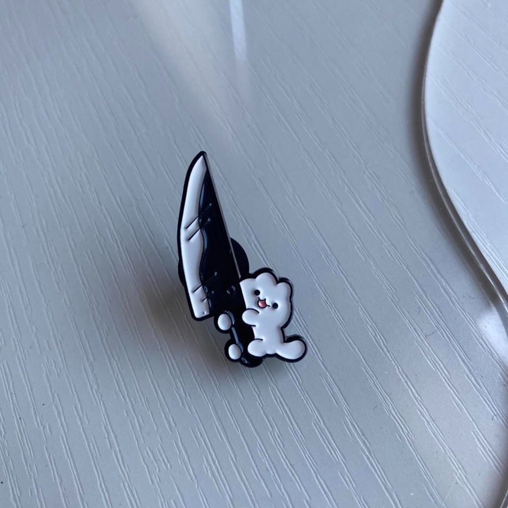 Knife Doggo Pin